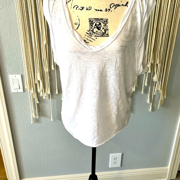 FREE PEOPLE, We The Free - White Slouchy muscle T- Shirt . Size Medium - Picture 2 of 9